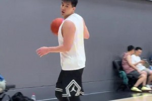 大家多久没看过艾伦打球了 前交叉断后五个月重新回到球场 ！